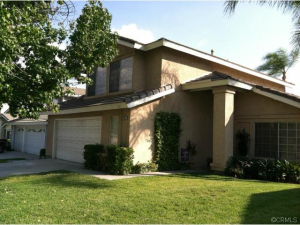 29131 River Run Ln., Highland, CA 92346 