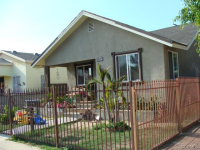 1215 E. 66th St, Los Angeles, CA 90001 