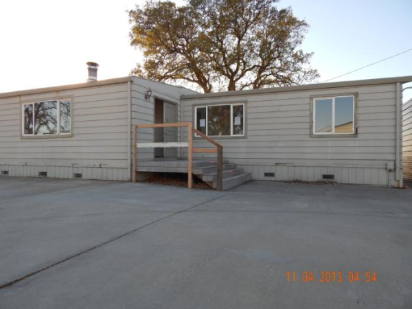 1300 Lawson Dr, Linden, CA 95236 