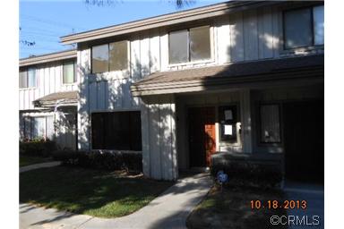 9607 Karmont Ave, South Gate, CA 90280 