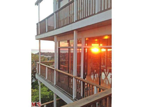 1341 Berea Pl, Pacific Palisades, CA 90272 