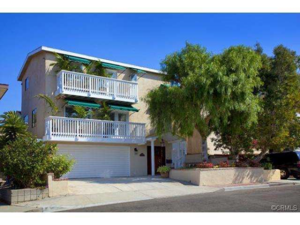 3520 Walnut Avenue, Manhattan Beach, CA 90266 