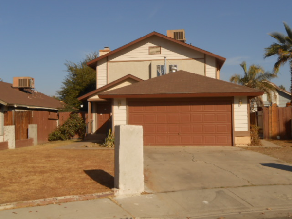 1304 Canyon Court, Bakersfield, CA 93307 
