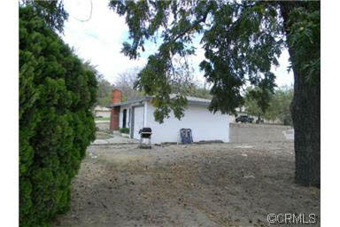 8305-8315 Ilex Ave., Fontana, CA 92335 