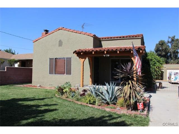 17826 Pine Av, Fontana, CA 92335 