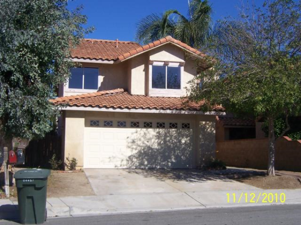 1985 DeCarmen, Colton, CA 92324 