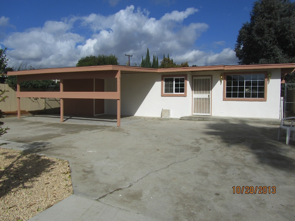 18578 8th ST, Bloomington, CA 92316 