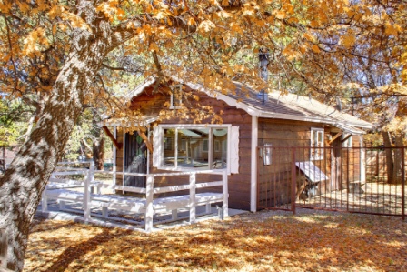 775 Riverside Avenue, Sugarloaf, CA 92315 