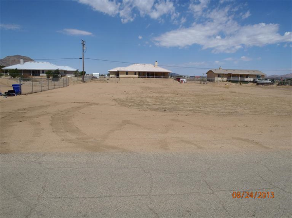 44002118 Wigwam Road, Apple Valley, CA 92307 