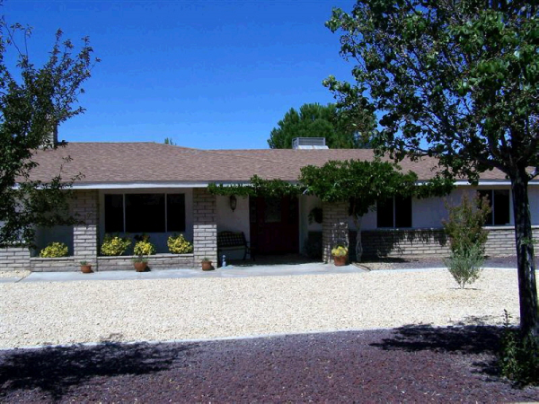 14540 Havasu Rd, Apple Valley, CA 92307 