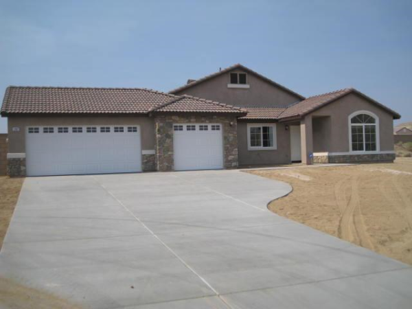 17877 Cabazon Road, Apple Valley, CA 92307 