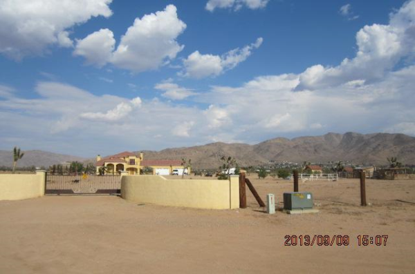 15555 Mustang Rd, Apple Valley, CA 92307 