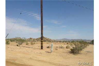 55930 CONE BLVD., Landers, CA 92285 
