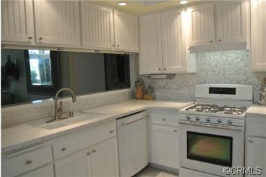 17191 CORBINA # 101, Huntington Beach, CA 92649 