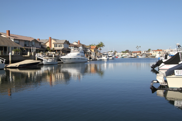 17062 Bluewater Lane, Huntington Beach, CA 92649 