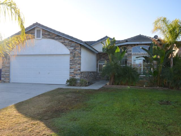 125 Sunny Meadow Drive, Bakersfield, CA 93308 