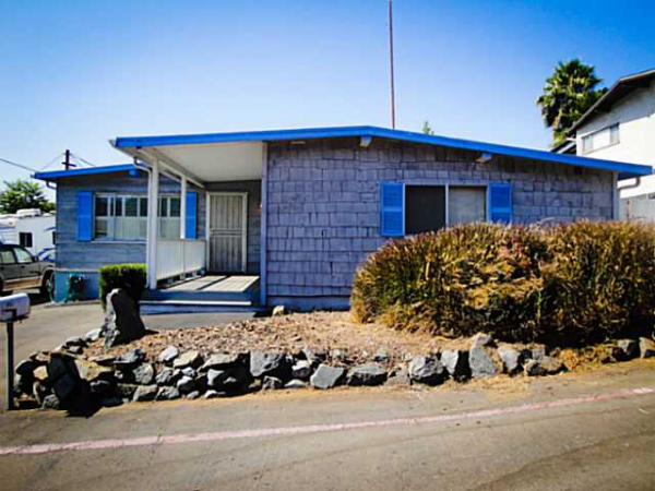 8963 Spring Pl, Spring Valley, CA 91977 