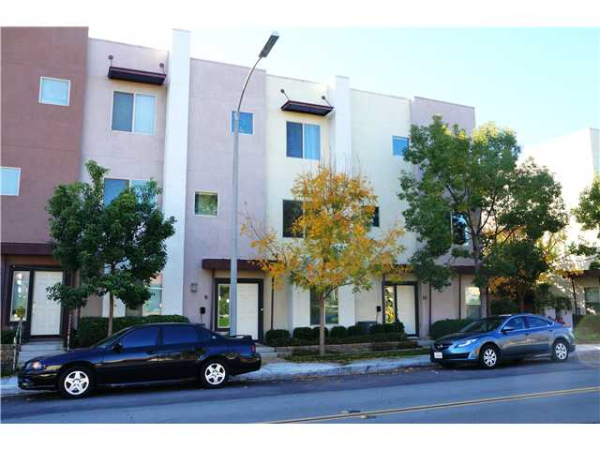 325 Citracado Pkwy 10, Escondido, CA 92025 