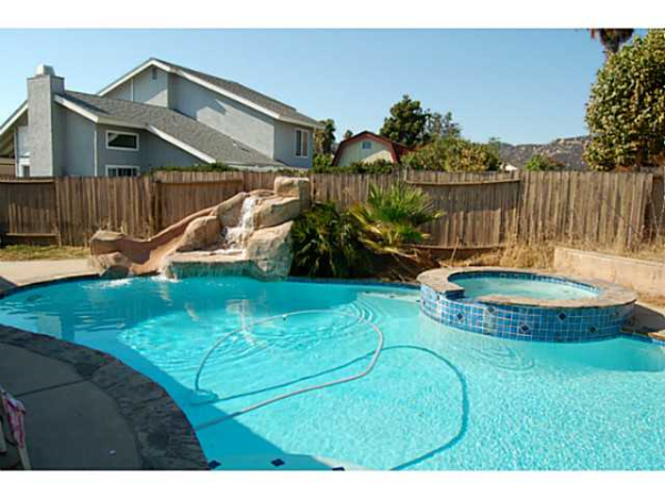 1610 Foxfire Pl, Escondido, CA 92026 