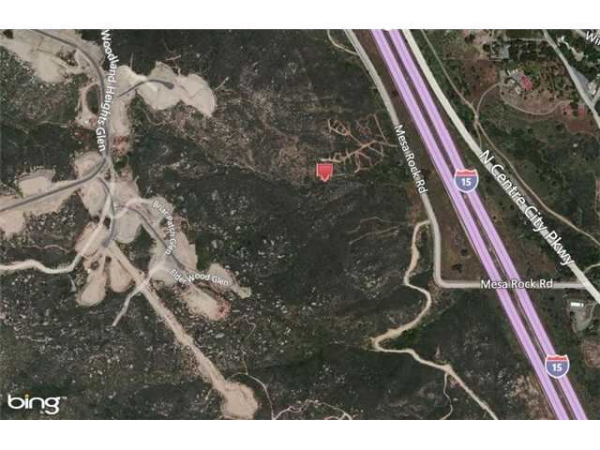 000 Mesa Rock Rd 32, Escondido, CA 92026 