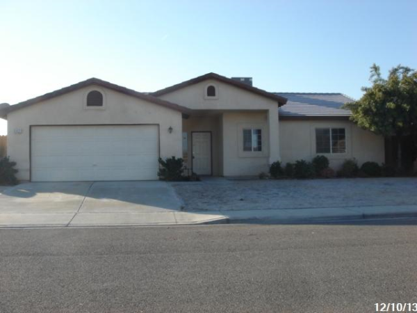 5421 Tierra Abierta Dr, Bakersfield, CA 93307 