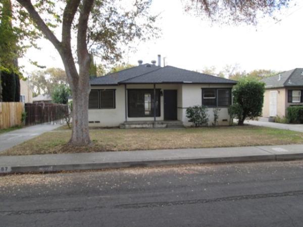 597 E 19th Street, San Bernardino, CA 92404 