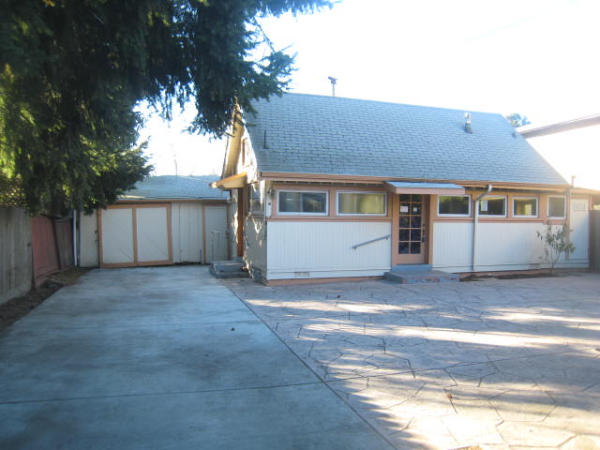 1517 Saint Charles Street, Alameda, CA 94501 