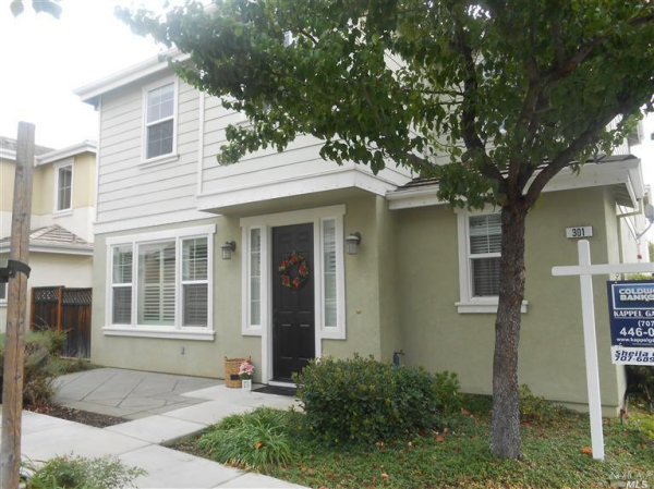 301 Toyon Lane, Vacaville, CA 95687 