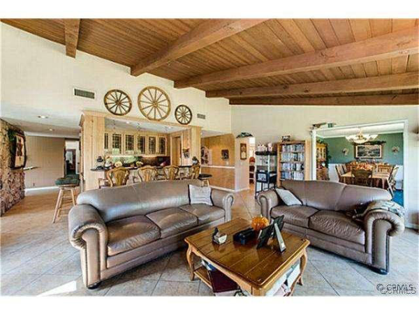 1414 CLOISTER Drive, La Habra, CA 90631 