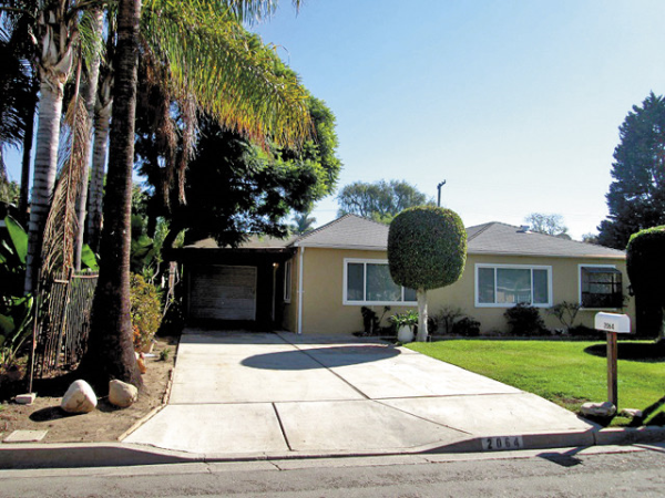 2064 PRESIDENT Place, Costa Mesa, CA 92627 