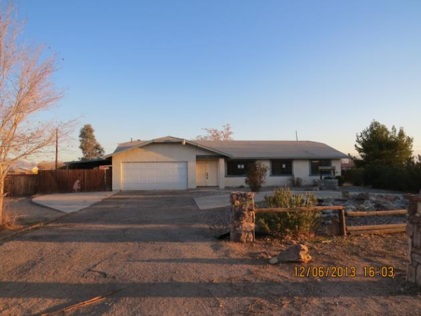 15175 Apache Rd, Apple Valley, CA 92307 
