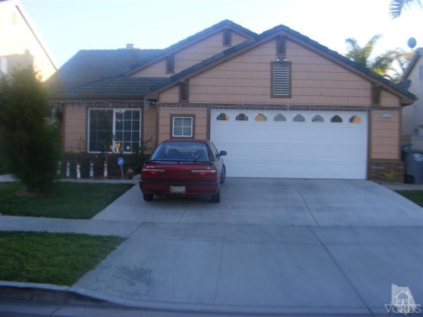 1212 Katrina way `, Oxnard, CA 93030 