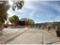 3025 Benedict Canyon Dr, Beverly Hills, CA 90210 