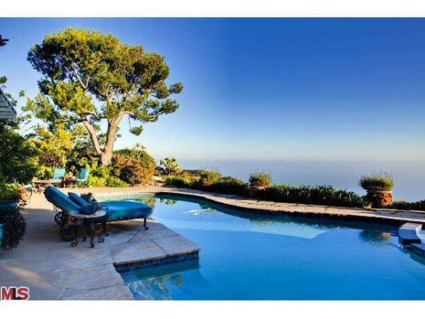 23310 W Paloma Blanca Dr, Malibu, CA 90265 