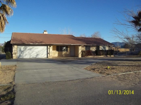 8539 6th Ave, Hesperia, CA 92345 