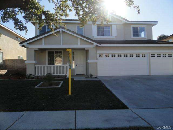 955 Hemingway Dr, Corona, CA 92880 
