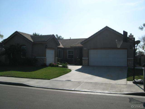 6090 Fairlane Ave, Eastvale, CA 92880 