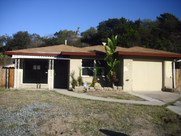 3867 College Avenue, San Diego, CA 92115 