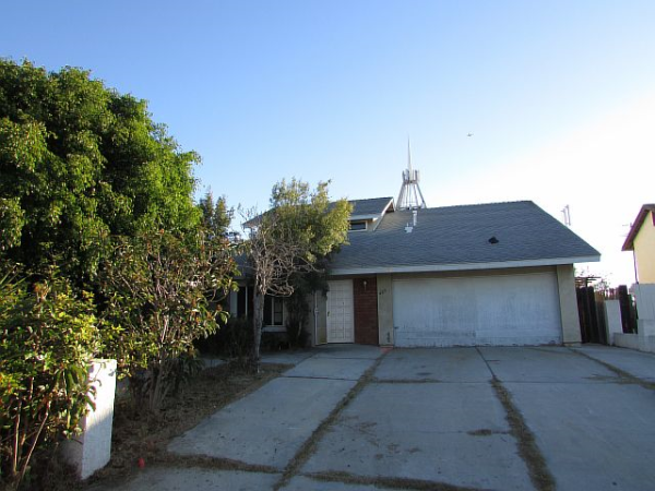 425 Ozzie Way, San Diego, CA 92114 