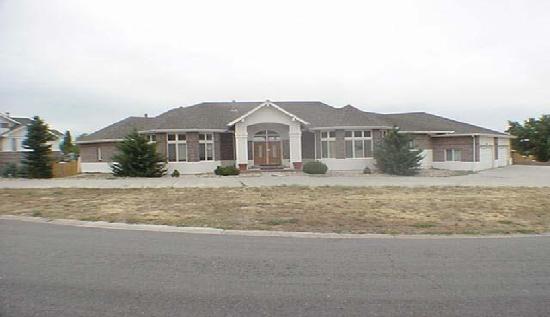 14851 East Jefferson Avenue, Aurora, CO 80014 