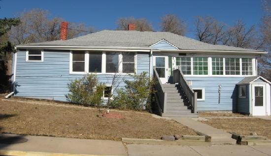 2104 N Chestnut Street, Colorado Springs, CO 80907 