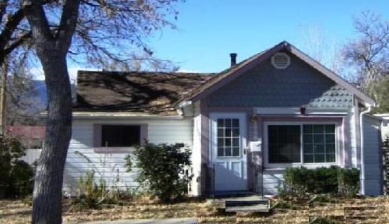 424 S Cedar St, Colorado Springs, CO 80903 