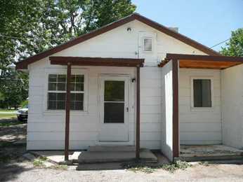 496 Raynolds Ave N, Canon City, CO 81212 