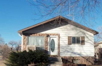 910 S 11th St, Lamar, CO 81052 