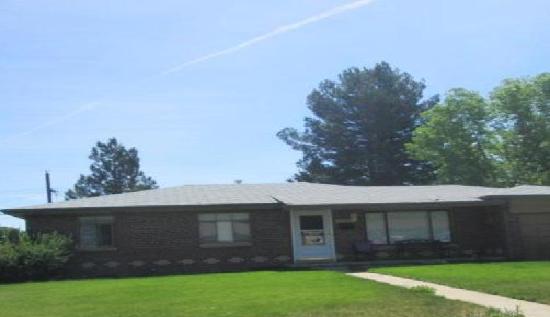 1470 S Eaton Ct, Lakewood, CO 80232 