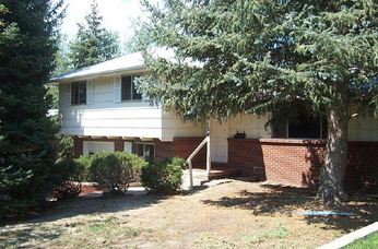 2134 Afton Way, Colorado Springs, CO 80909 