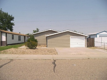 204 Locust Ave, Lockbuie, CO 80603 