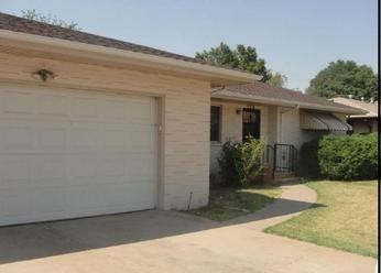 320 Kenwood Dr, Pueblo, CO 81004 