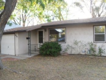 825 Claremont Ave, Pueblo, CO 81004 