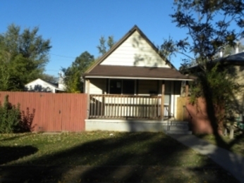 1377 Jamaica St, Aurora, CO 80010 